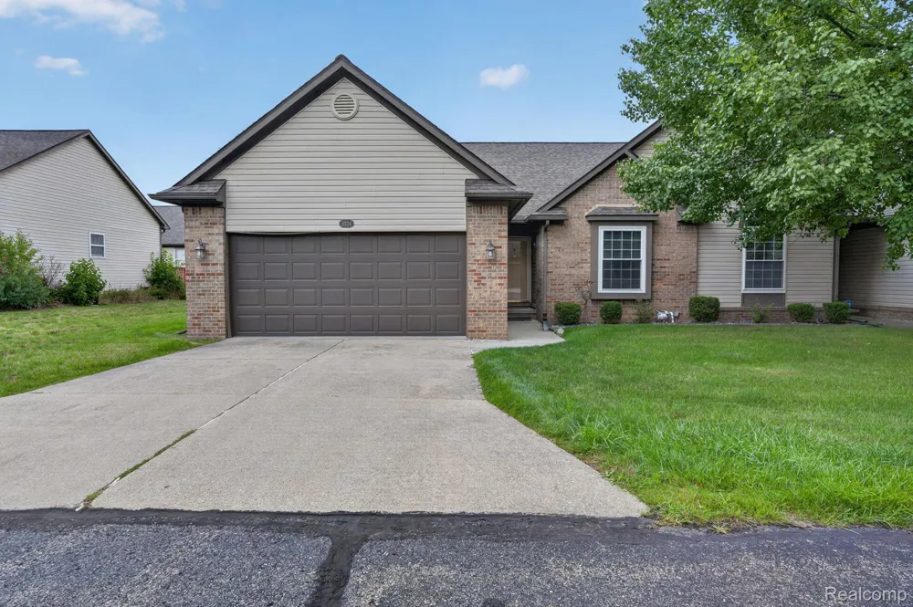 5034 Sandalwood Drive Grand Blanc Charter Township, MI 48439