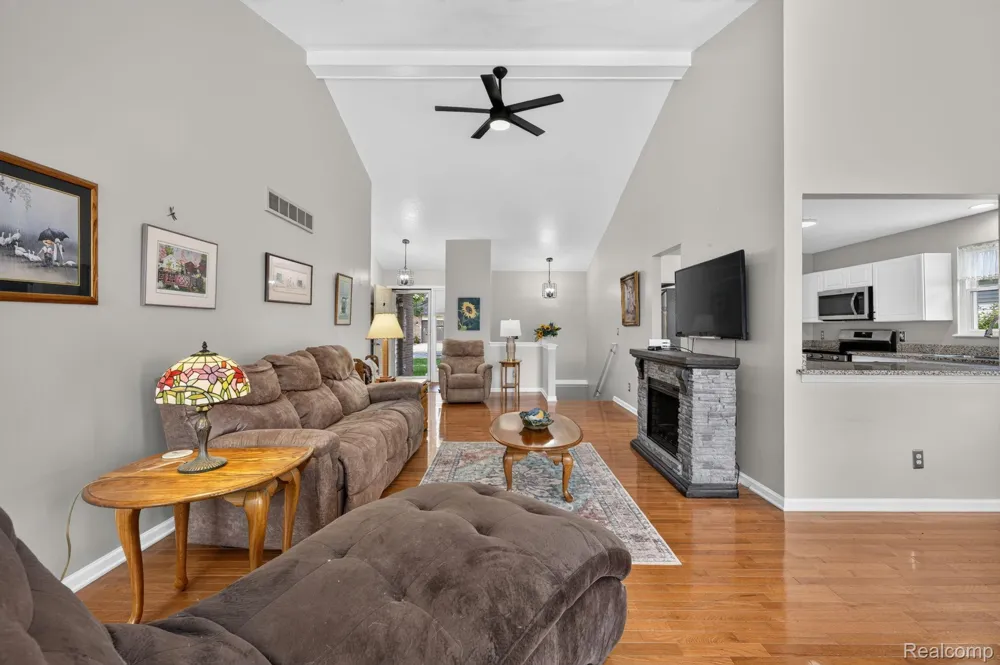5034 Sandalwood Drive Grand Blanc Charter Township, MI 48439
