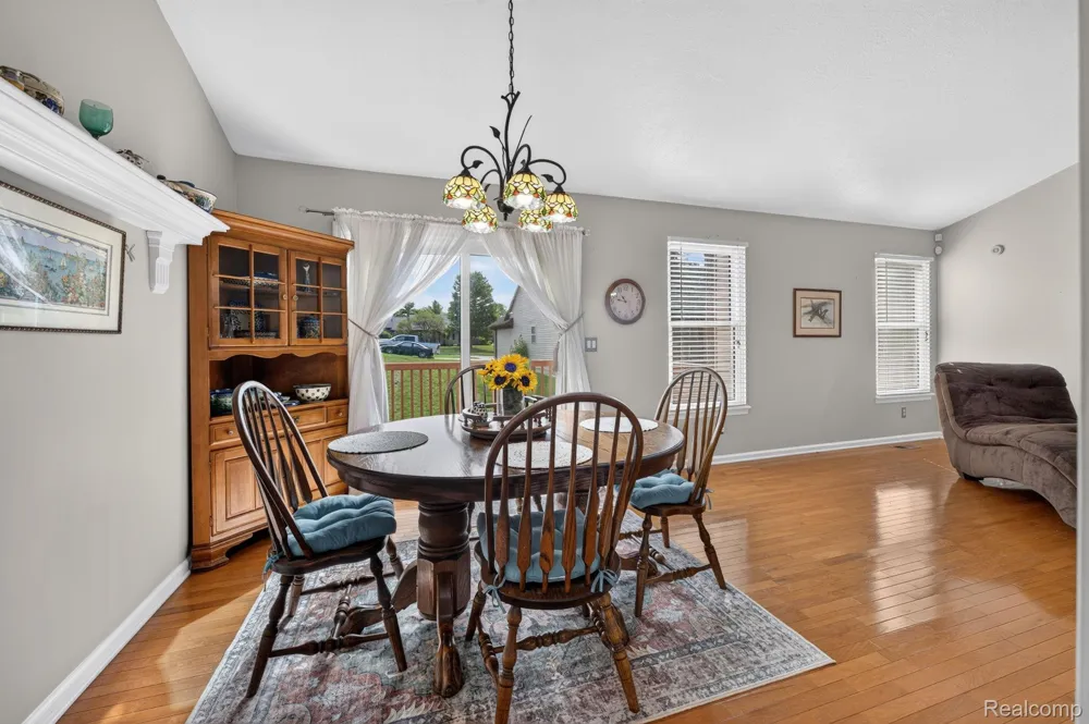 5034 Sandalwood Drive Grand Blanc Charter Township, MI 48439