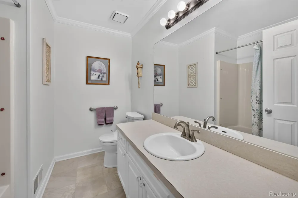 5034 Sandalwood Drive Grand Blanc Charter Township, MI 48439