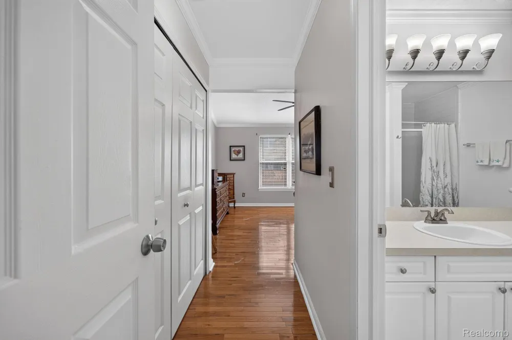 5034 Sandalwood Drive Grand Blanc Charter Township, MI 48439