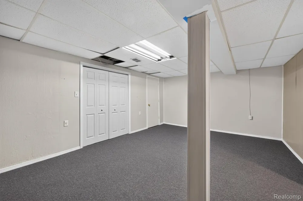 5034 Sandalwood Drive Grand Blanc Charter Township, MI 48439