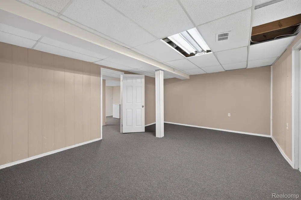5034 Sandalwood Drive Grand Blanc Charter Township, MI 48439