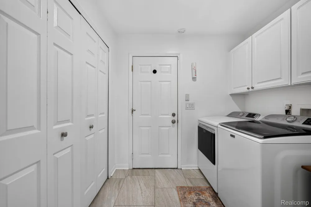 5034 Sandalwood Drive Grand Blanc Charter Township, MI 48439