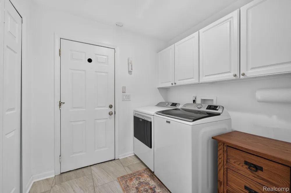 5034 Sandalwood Drive Grand Blanc Charter Township, MI 48439