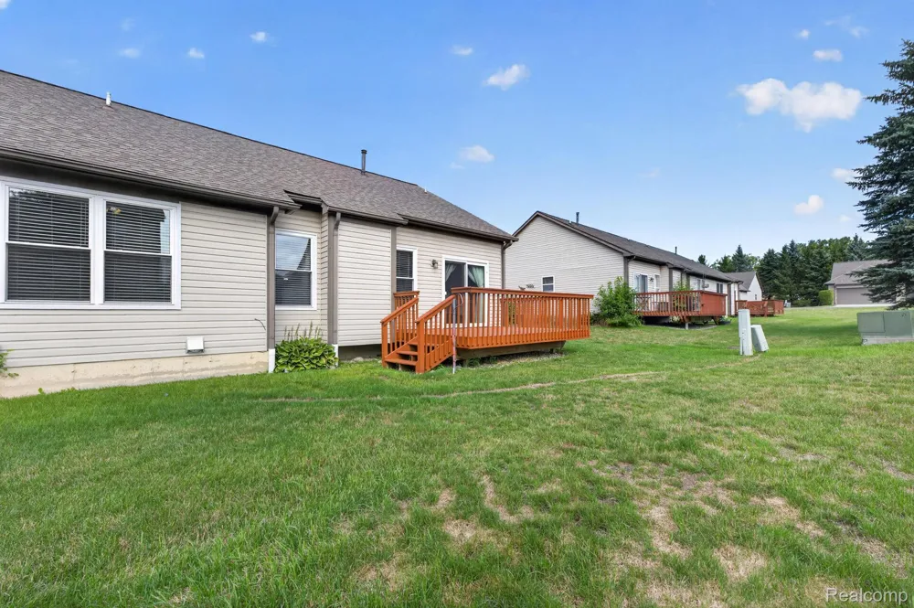 5034 Sandalwood Drive Grand Blanc Charter Township, MI 48439