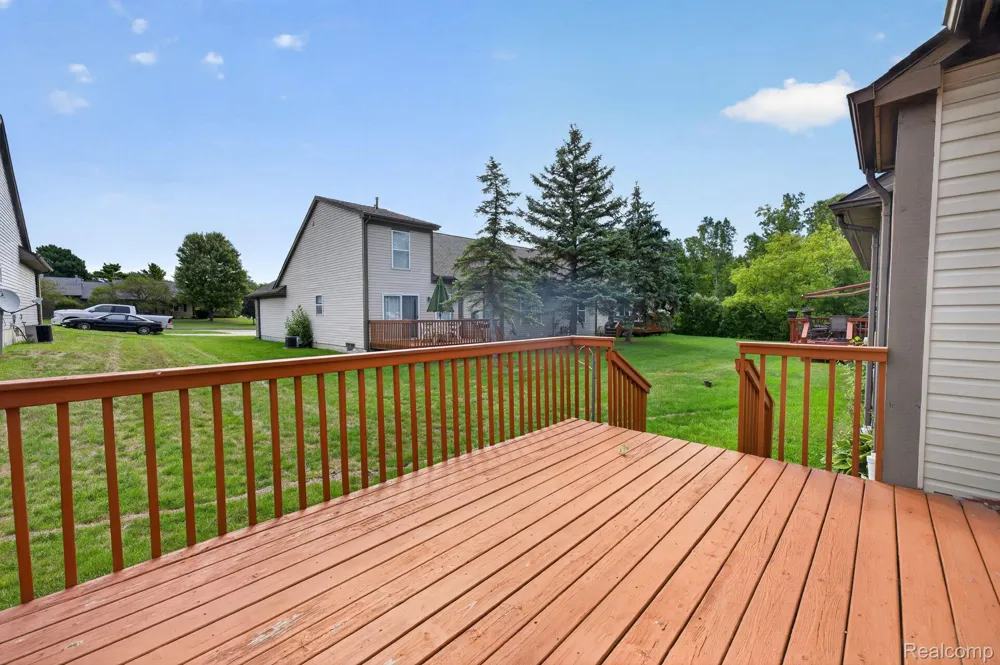 5034 Sandalwood Drive Grand Blanc Charter Township, MI 48439