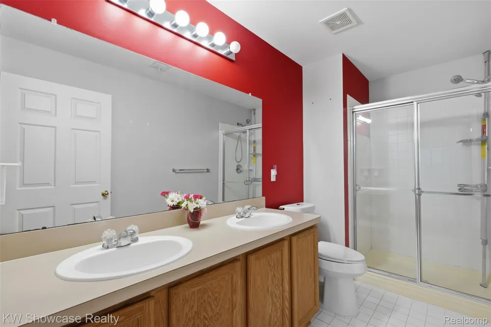 340 Brookfield Drive Westland City, MI 48185
