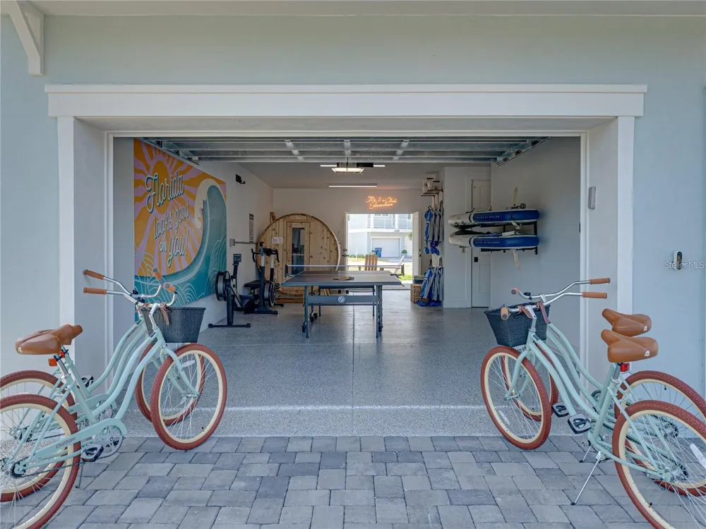 111 4TH STREET S Bradenton Beach, FL 34217