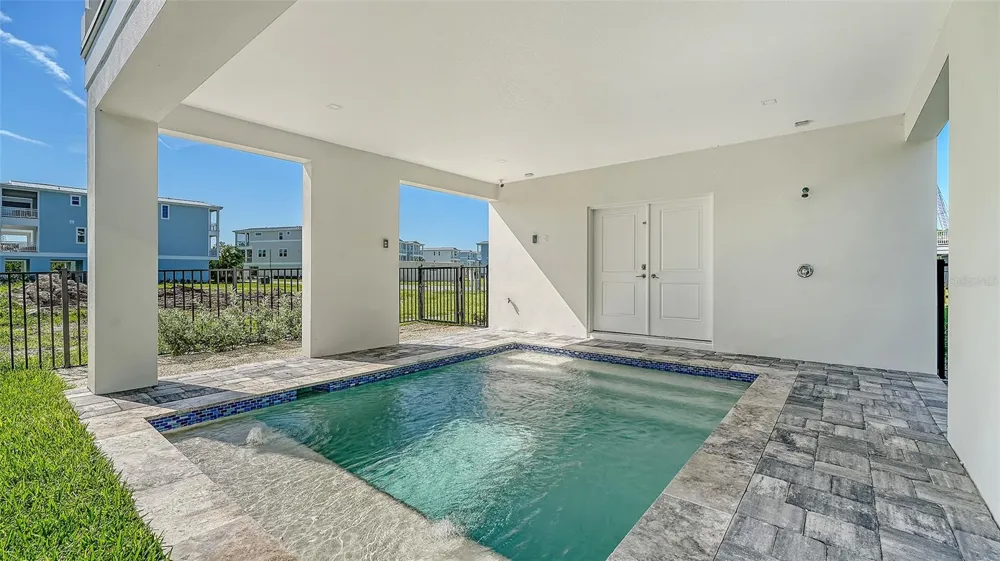 111 4TH STREET S Bradenton Beach, FL 34217
