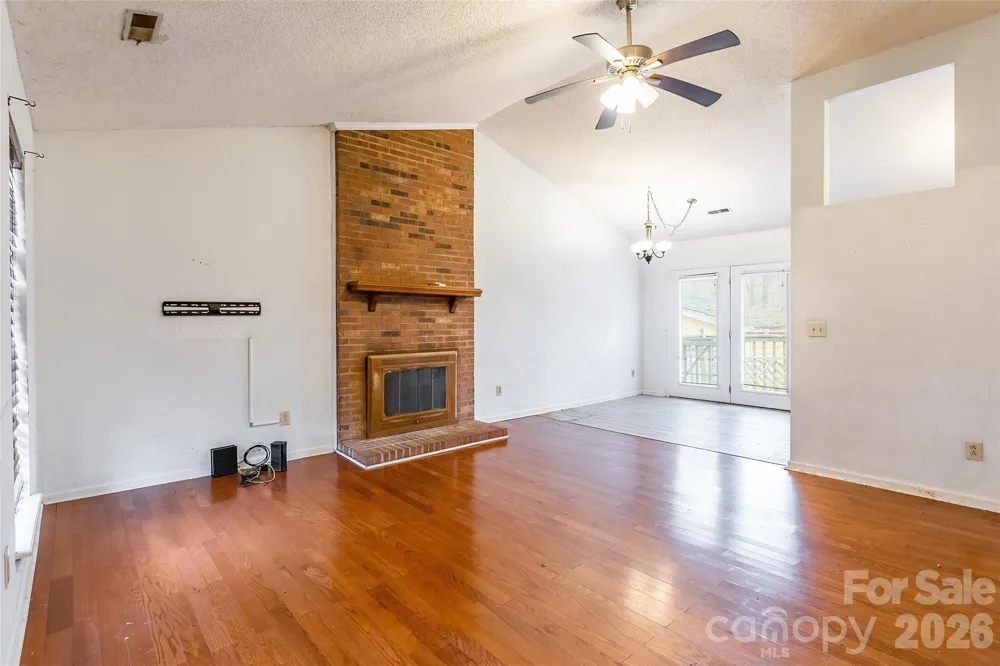 3552 Braewick Place Charlotte, NC 28227