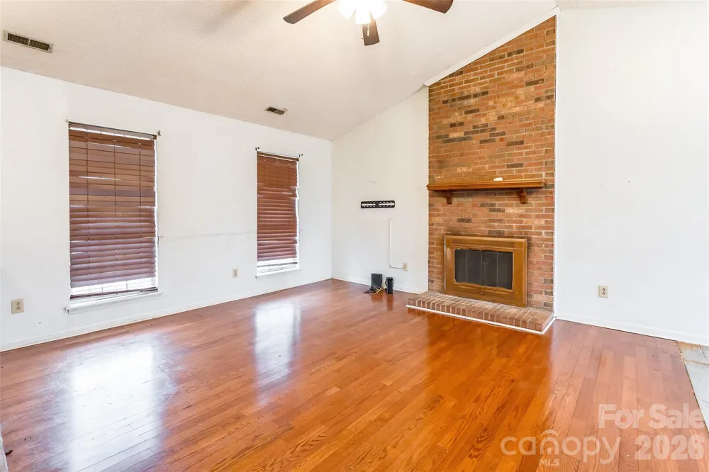 3552 Braewick Place Charlotte, NC 28227