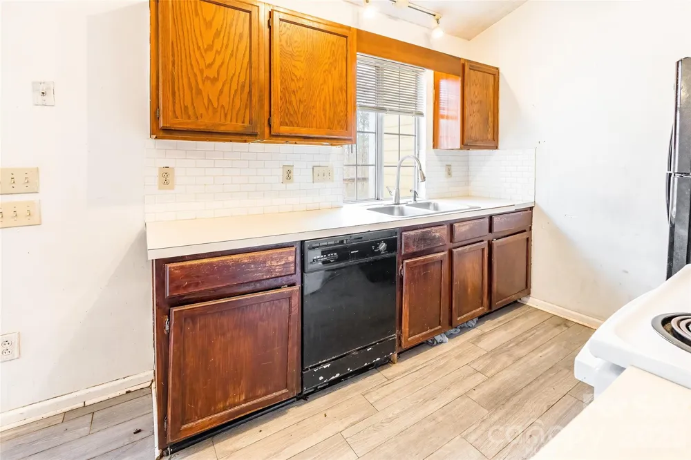 3552 Braewick Place Charlotte, NC 28227