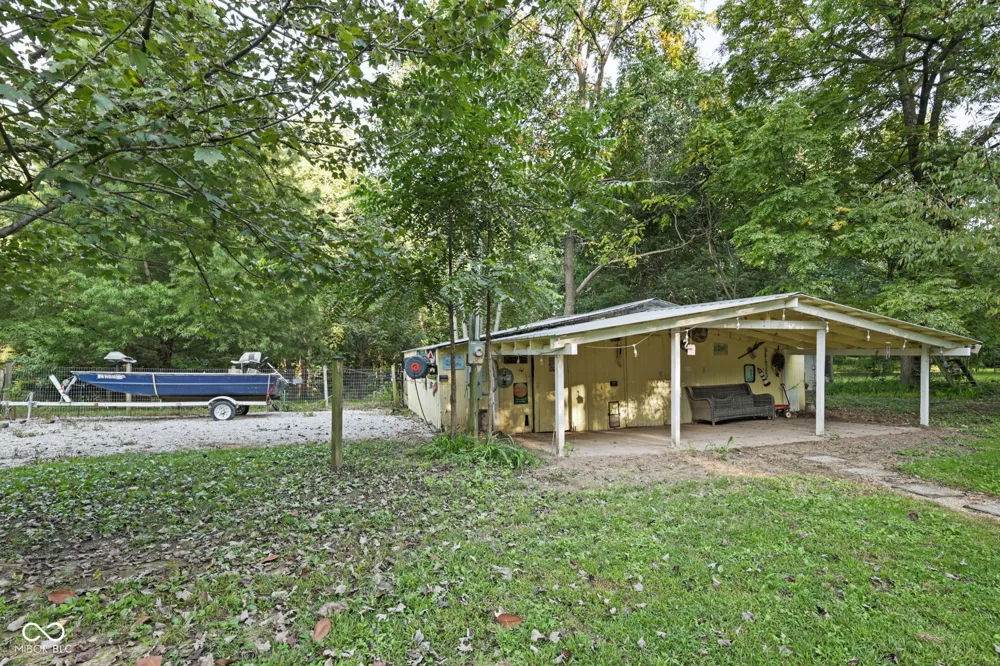 3202 E County Road 800 Bainbridge, IN 46105