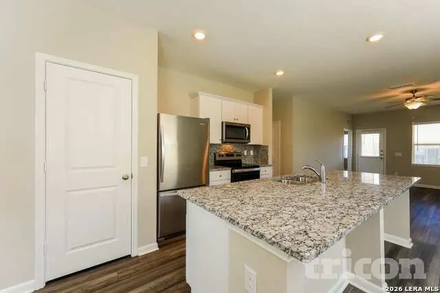 7439 BOA HOLW San Antonio, TX 78253