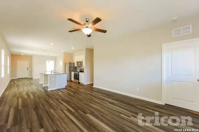 7439 BOA HOLW San Antonio, TX 78253