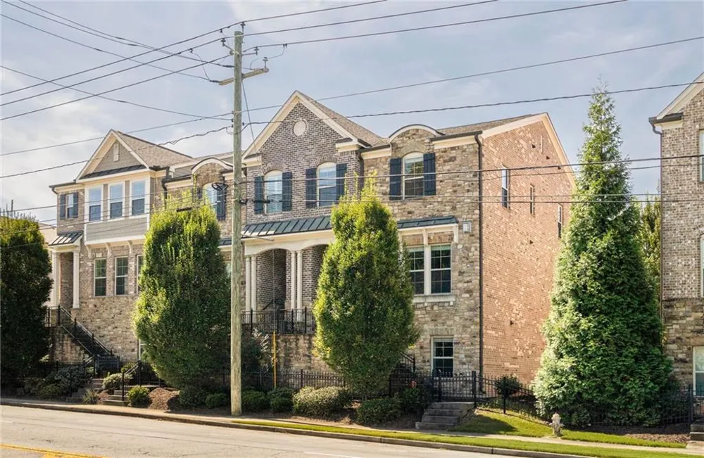 1760 Alec Place NE Atlanta, GA 30329