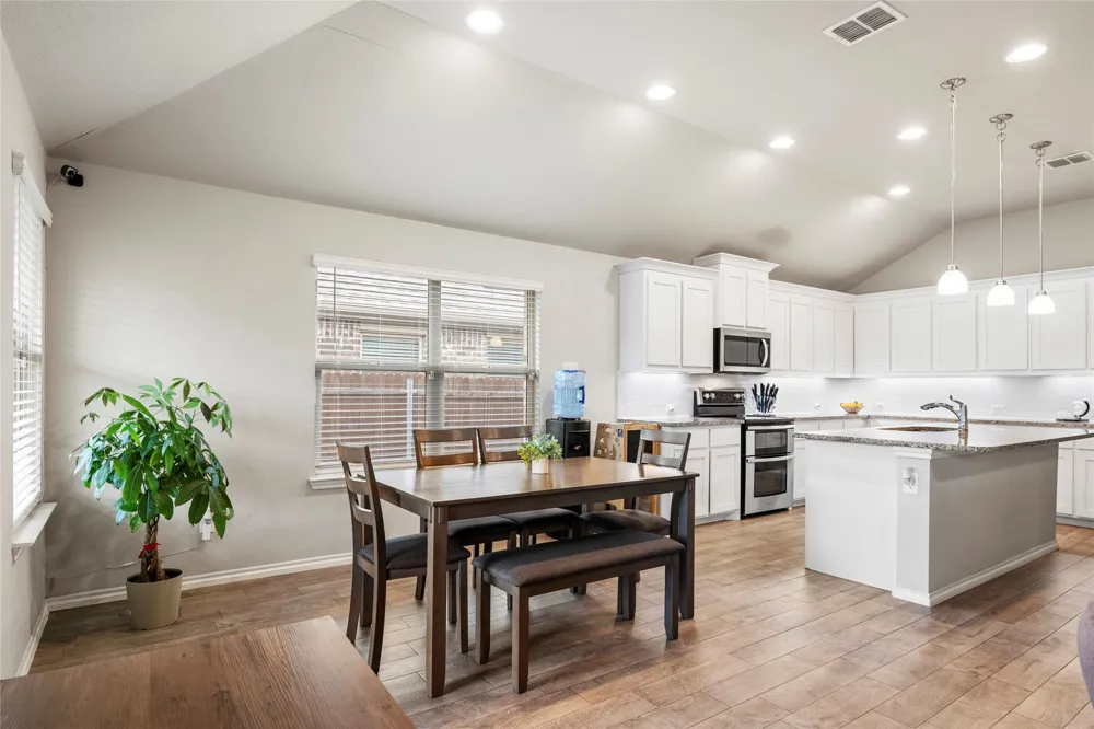 3205 Buckskin Trail Aubrey, TX 76227
