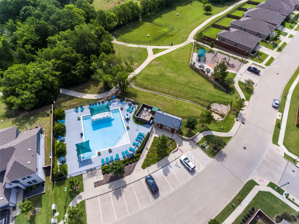 3205 Buckskin Trail Aubrey, TX 76227