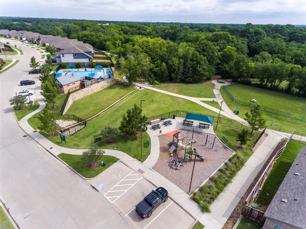 3205 Buckskin Trail Aubrey, TX 76227