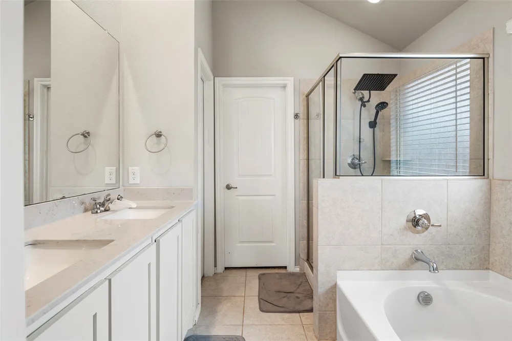 3205 Buckskin Trail Aubrey, TX 76227
