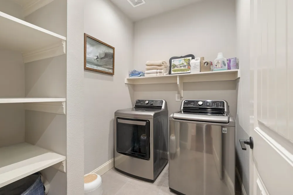 407 W Light Street Waxahachie, TX 75165