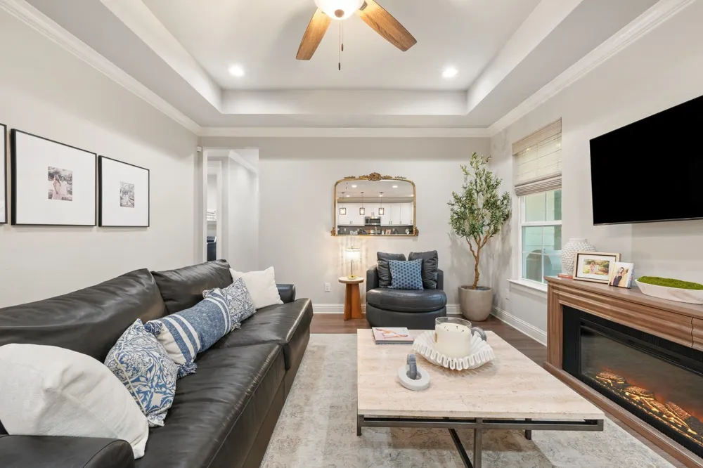 407 W Light Street Waxahachie, TX 75165