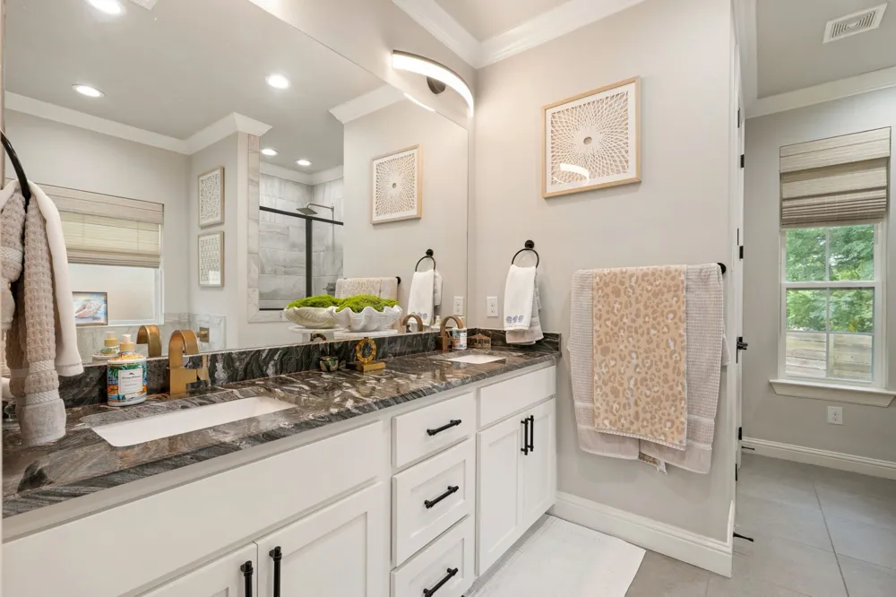 407 W Light Street Waxahachie, TX 75165