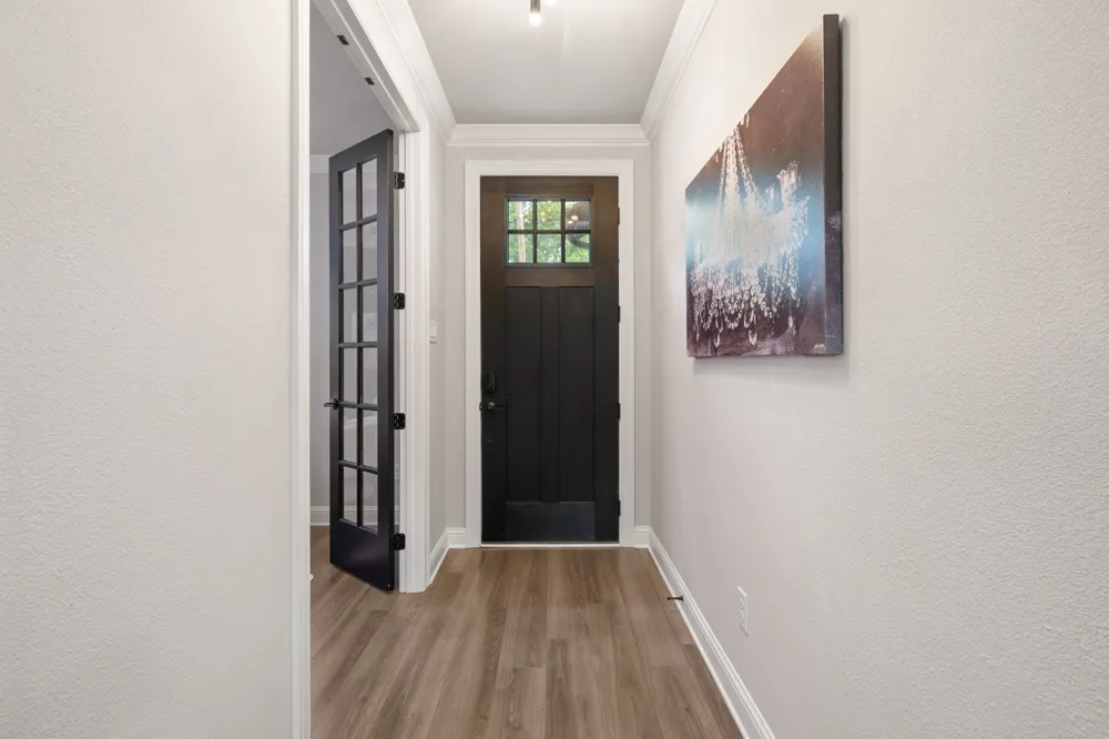 407 W Light Street Waxahachie, TX 75165