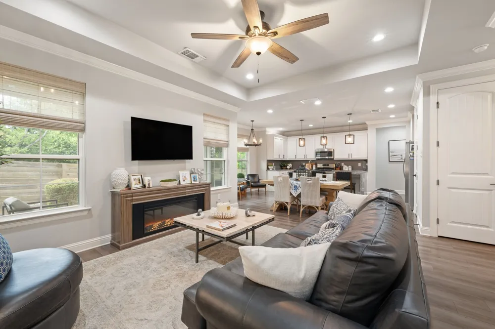 407 W Light Street Waxahachie, TX 75165