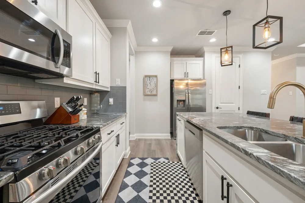 407 W Light Street Waxahachie, TX 75165
