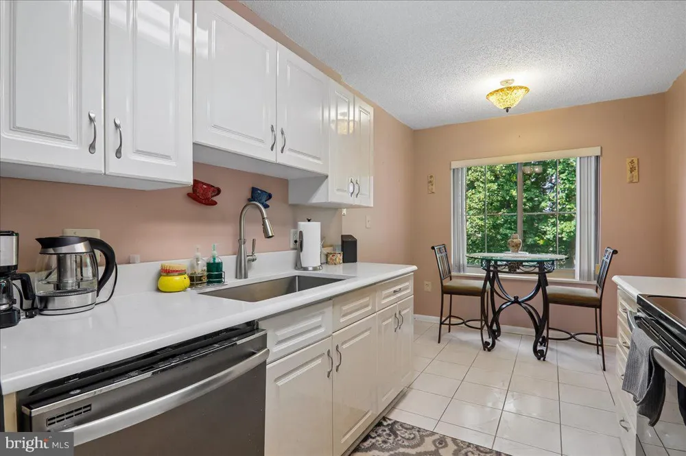 14809 PENNFIELD CIRCLE #405 Silver Spring, MD 20906