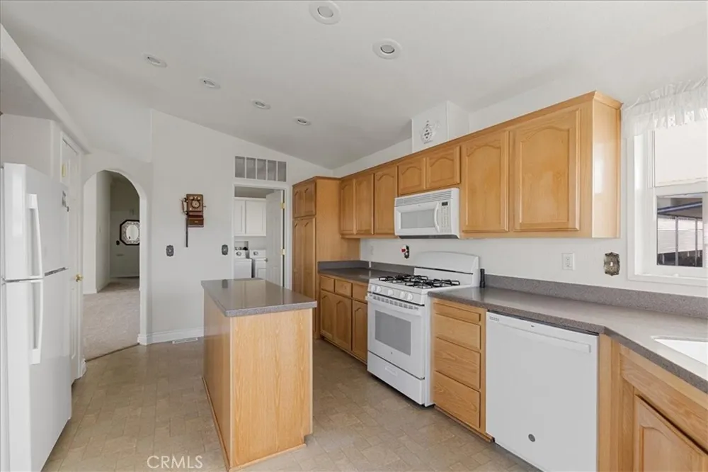 35218 Fir Avenue #143 Yucaipa, CA 92399