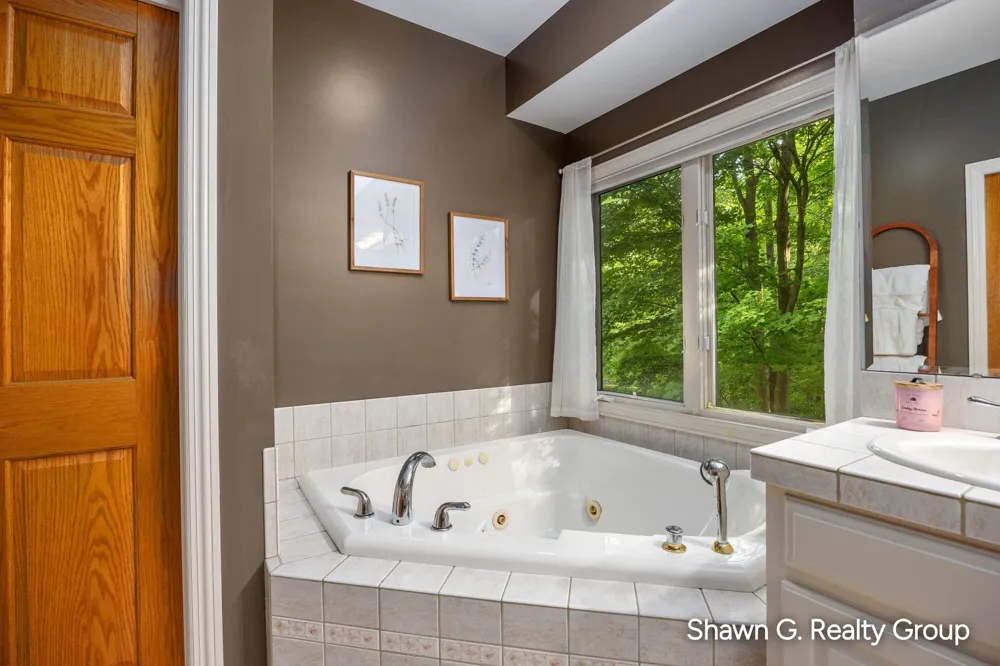 8837 56th Avenue Hudsonville, MI 49426