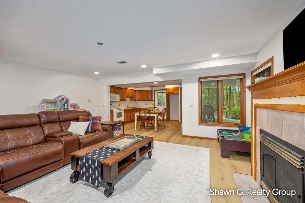 8837 56th Avenue Hudsonville, MI 49426