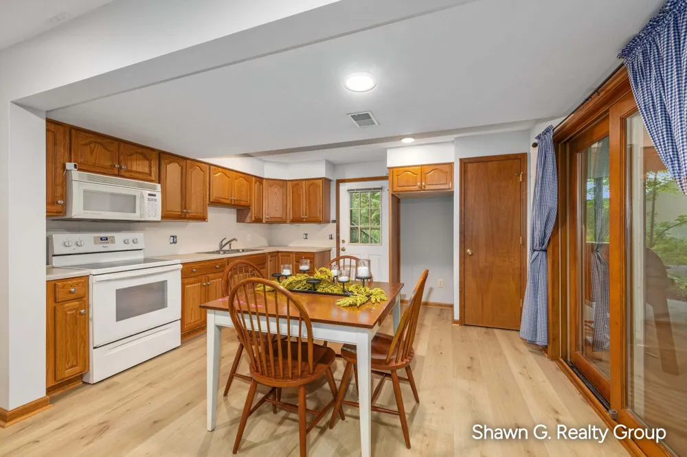 8837 56th Avenue Hudsonville, MI 49426