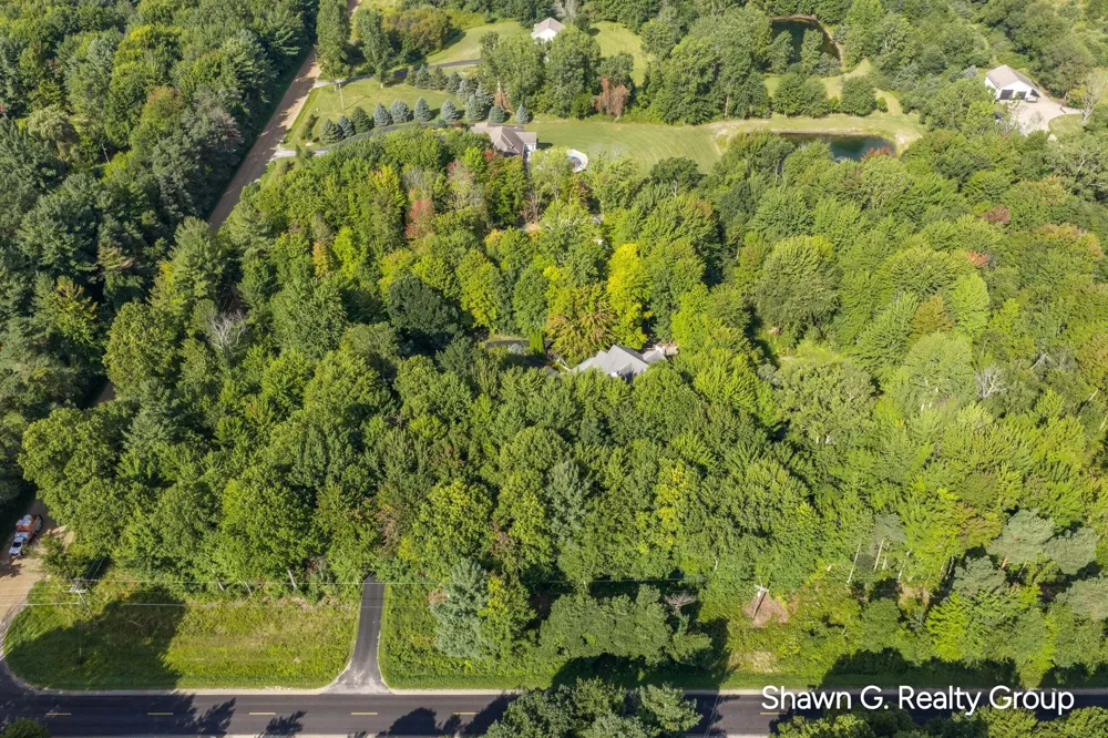 8837 56th Avenue Hudsonville, MI 49426