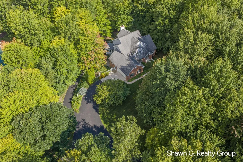 8837 56th Avenue Hudsonville, MI 49426