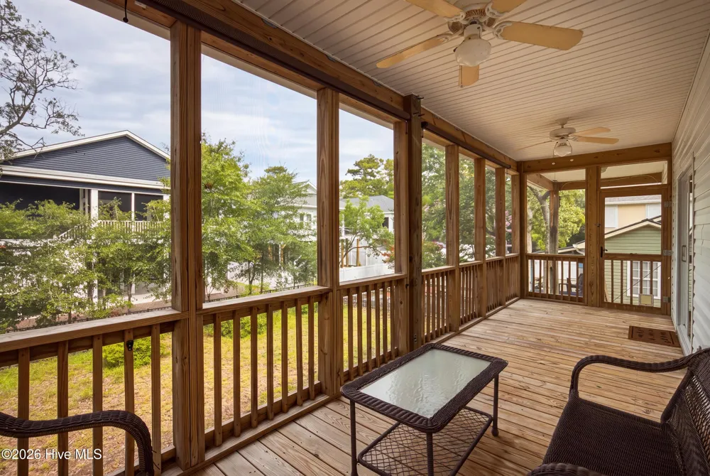 225 NE 39th Street Oak Island, NC 28465