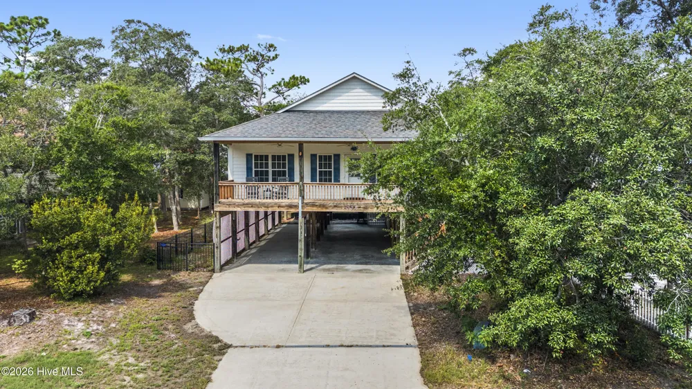 225 NE 39th Street Oak Island, NC 28465