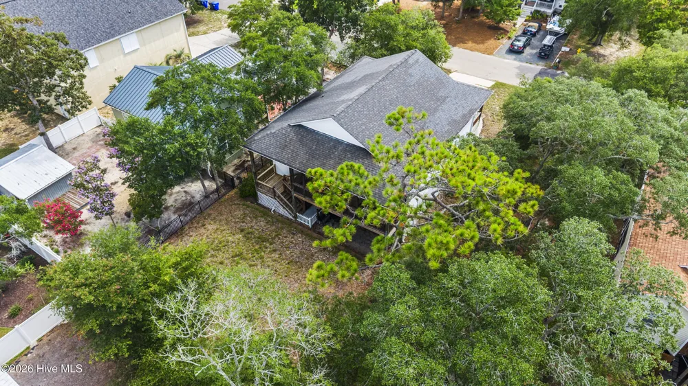 225 NE 39th Street Oak Island, NC 28465