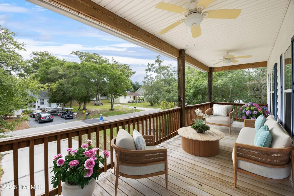 225 NE 39th Street Oak Island, NC 28465