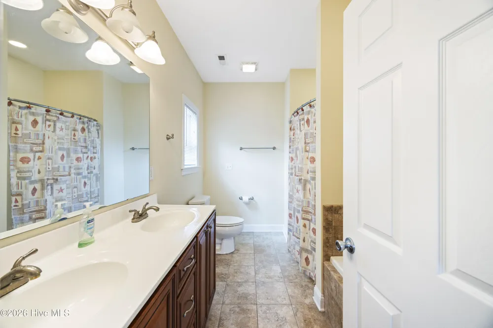 225 NE 39th Street Oak Island, NC 28465