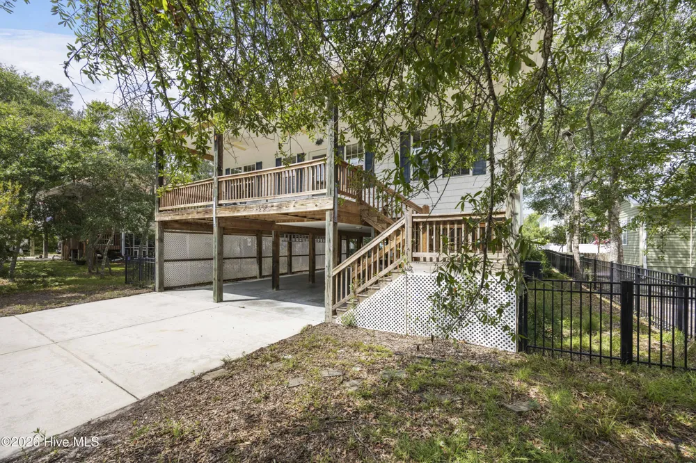 225 NE 39th Street Oak Island, NC 28465