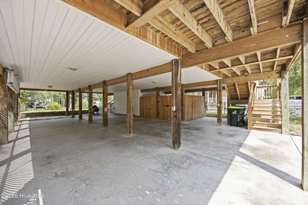 225 NE 39th Street Oak Island, NC 28465