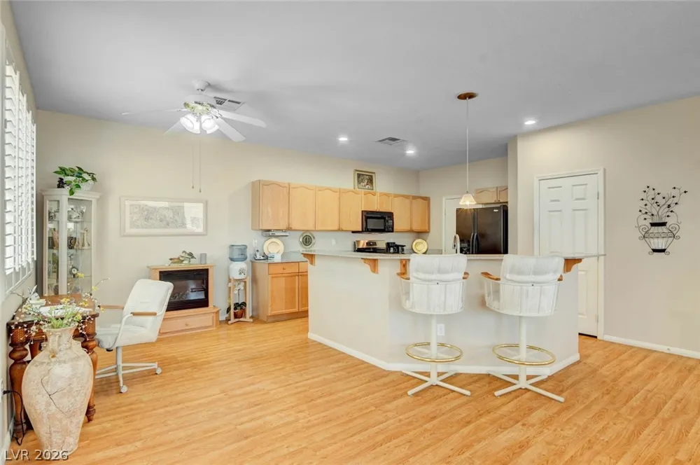 6788 Rose Mallow Street Las Vegas, NV 89148