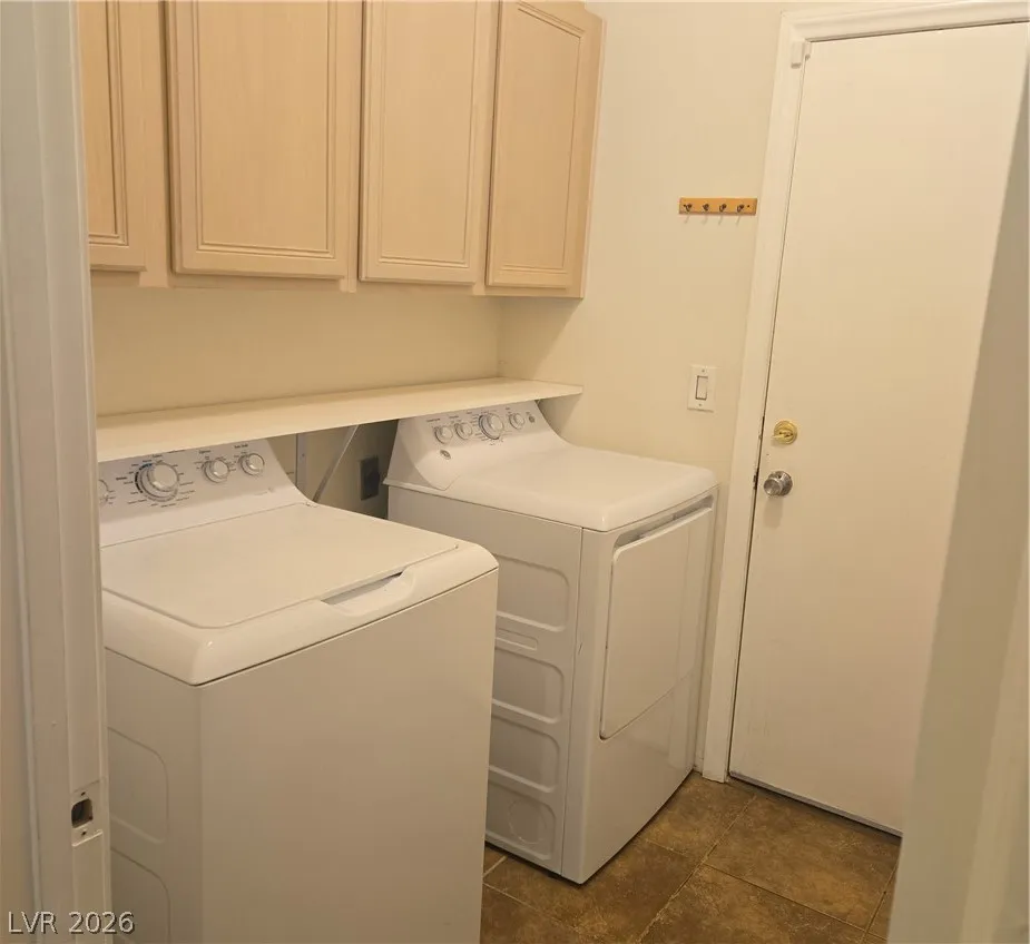 2246 Alanhurst Drive Henderson, NV 89052