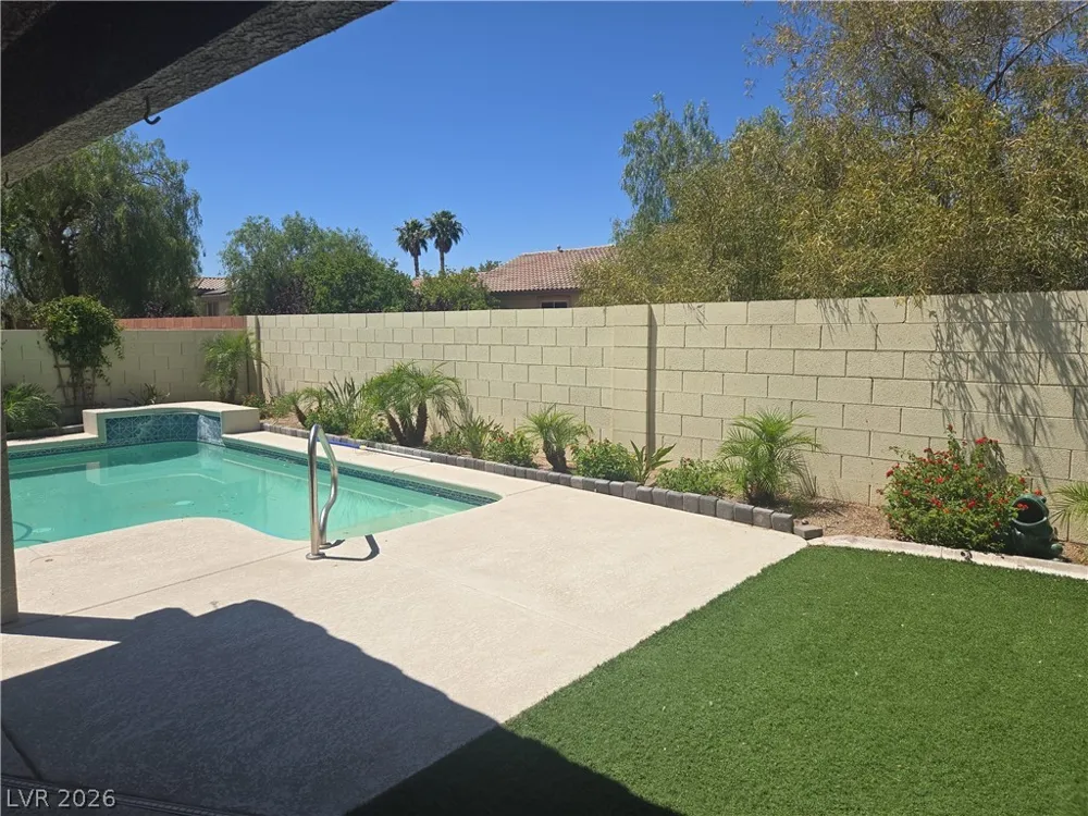 2246 Alanhurst Drive Henderson, NV 89052