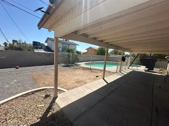 3322 S Pecos Road Las Vegas, NV 89121