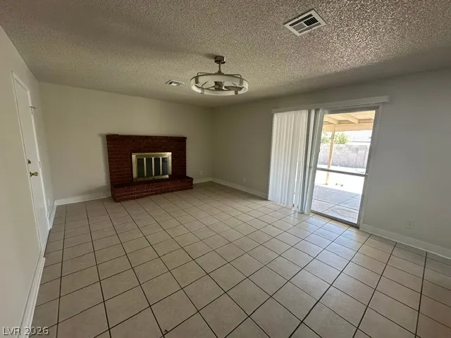 3322 S Pecos Road Las Vegas, NV 89121